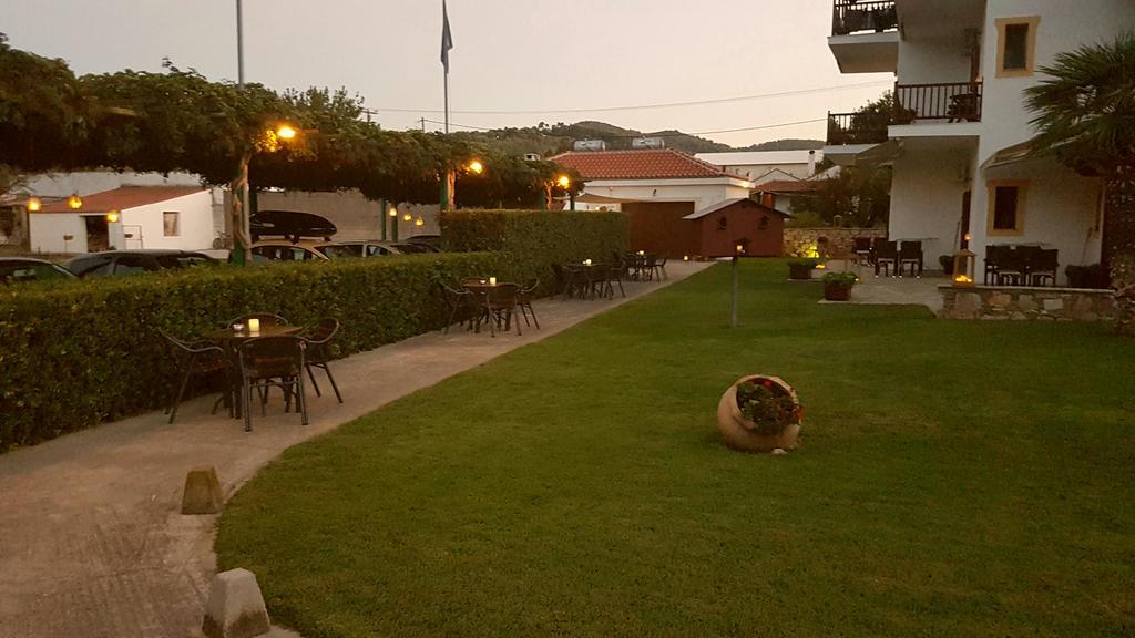 الشقق الفندقية سكوبيلوس تاونفي  Melrose المظهر الخارجي الصورة